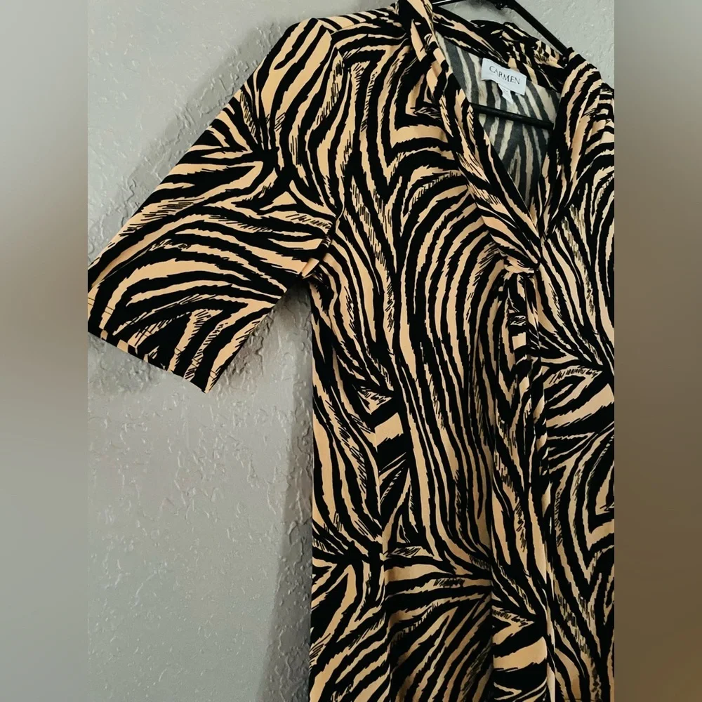 Women’s Carmen Marco Valvo Top Size M - Picture 2 of 4